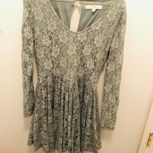 CUTE FLORAL LACE DRESS